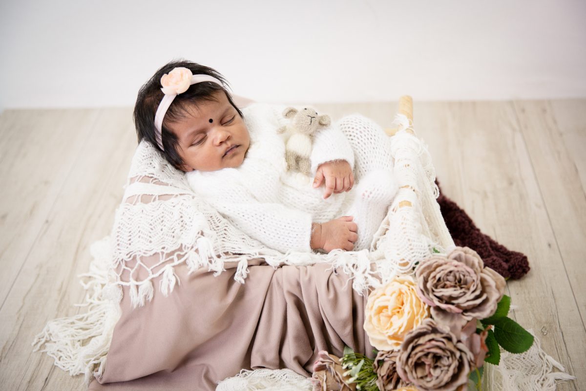 baby Yara's newborn shoot newborn photographer