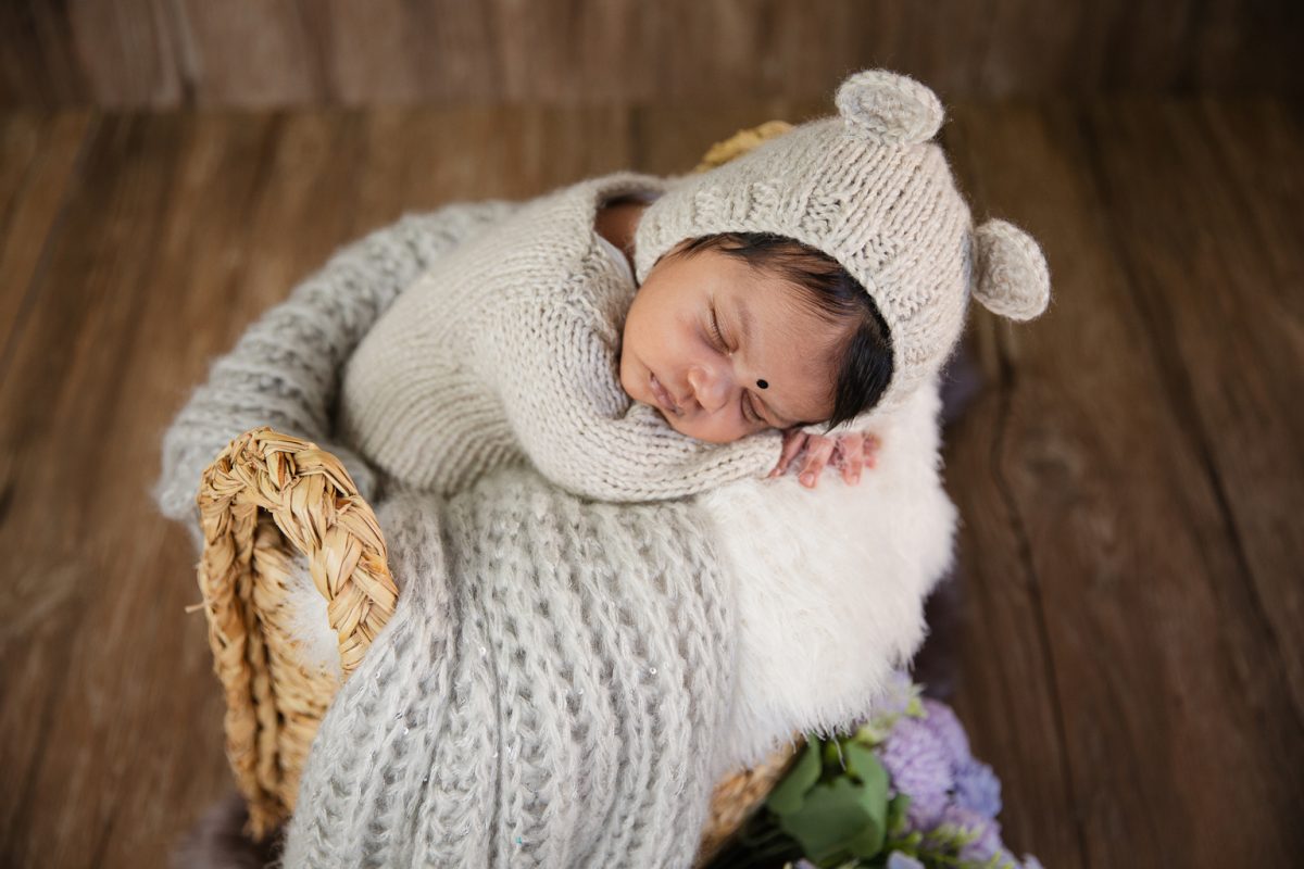 baby Yara's newborn shoot newborn photographer
